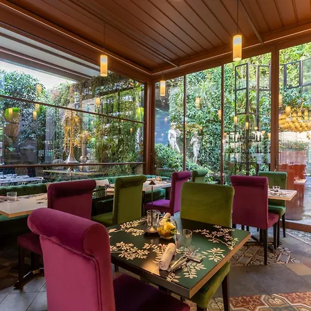 Roma Luxus Hotel-2